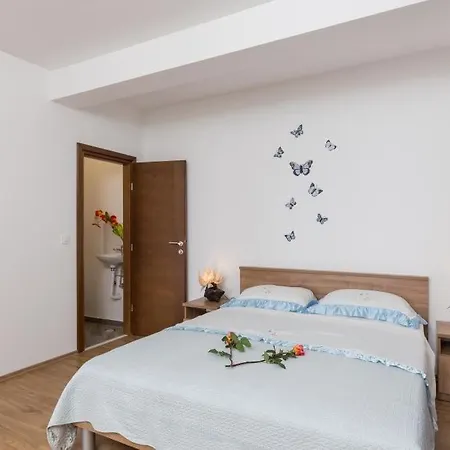 Apartment Manuela Cavtat