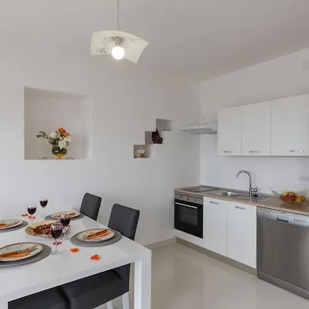 Apartment Manuela *