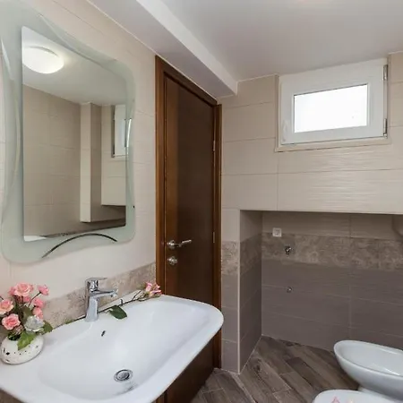 Апартаменты Manuela *